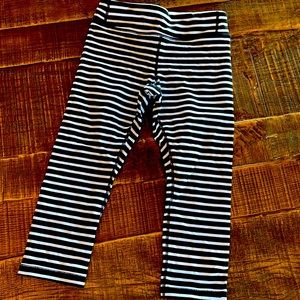 Athleta a girl striped Capri leggings. Size 7